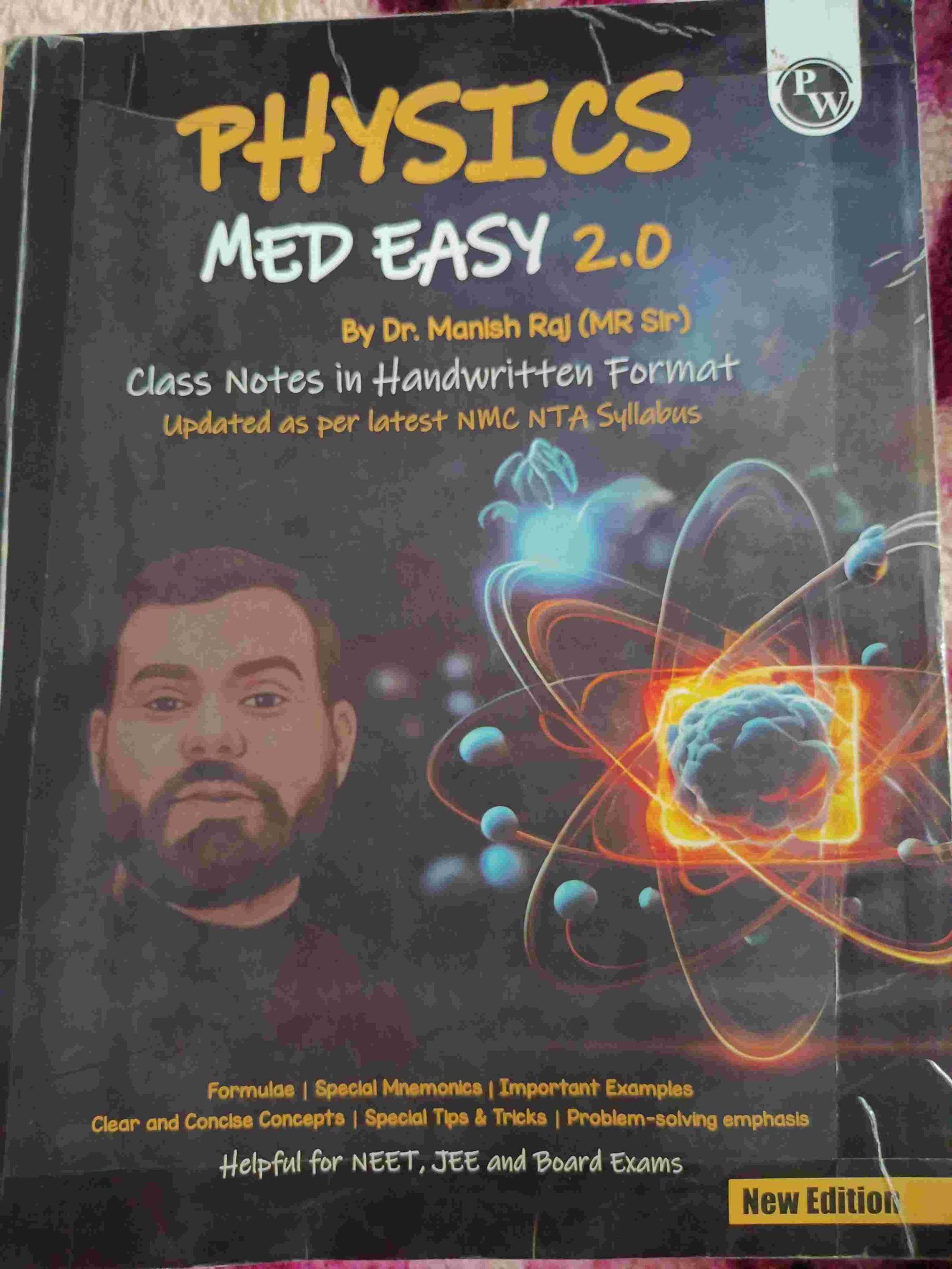 PW Physics Med Easy 2.0 Notes | Notes, Formulas, Mnemonics, Tips & Tricks for NEET/JEE & Board Exams | Dr. Manish Raj (MR Sir) Physics Handwritten Notes [Paperback] Dr. Manish Raj (MR. Sir) 