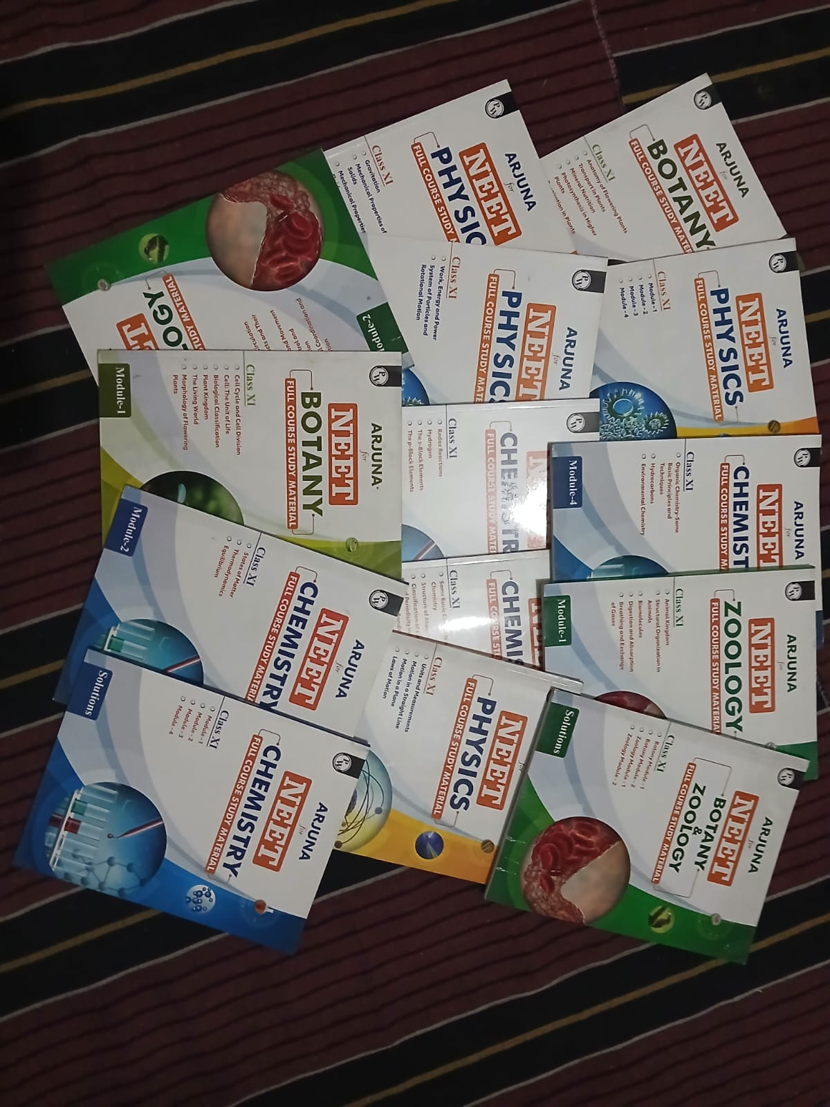 arjuna neet 15 books set 11th grade