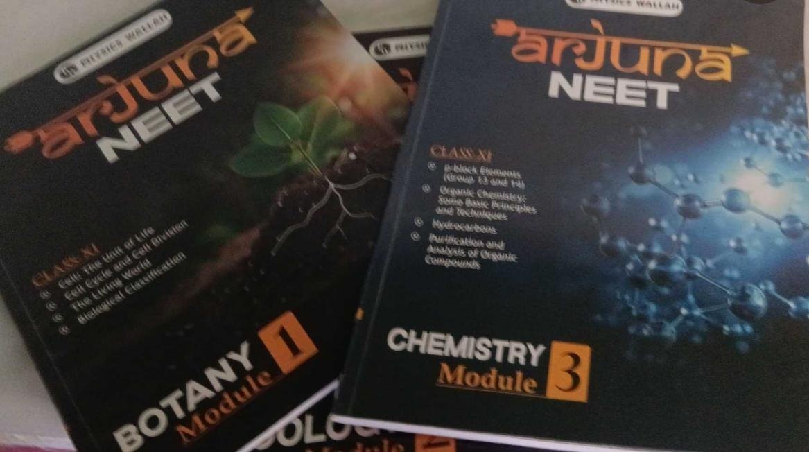 Arjuna NEET batch book 2026-27