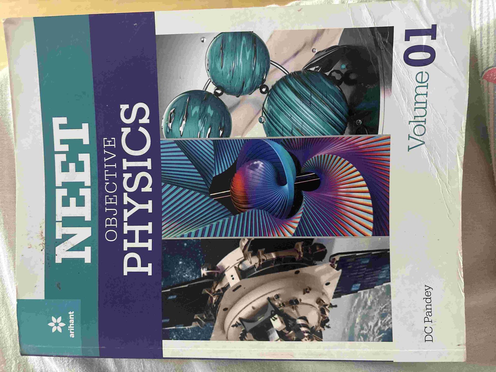 Neet objective physics volume 1 by dc Pandey
